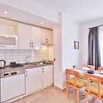 Thomas Apart-hotel 4*
