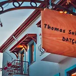 Apart-hotel Thomas 4*